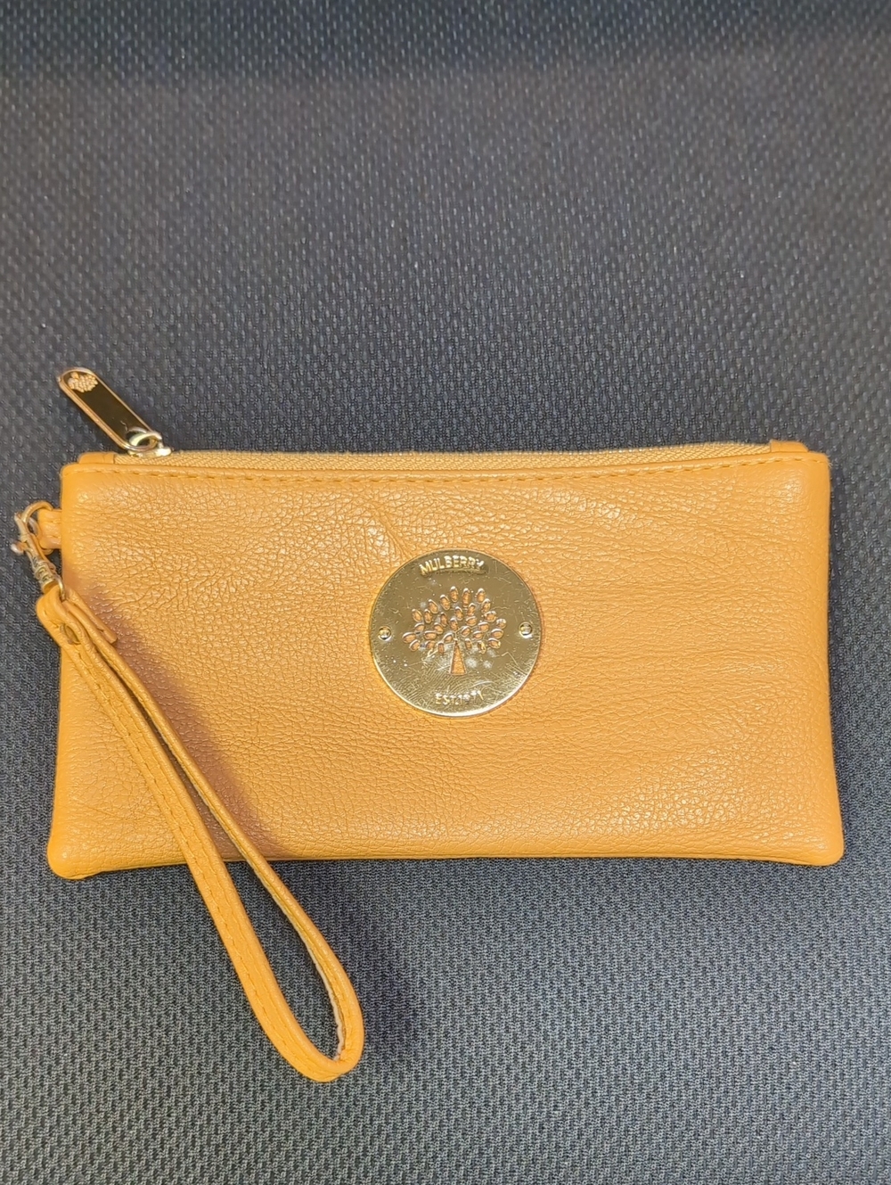 Mulberry Daria Wristlet
